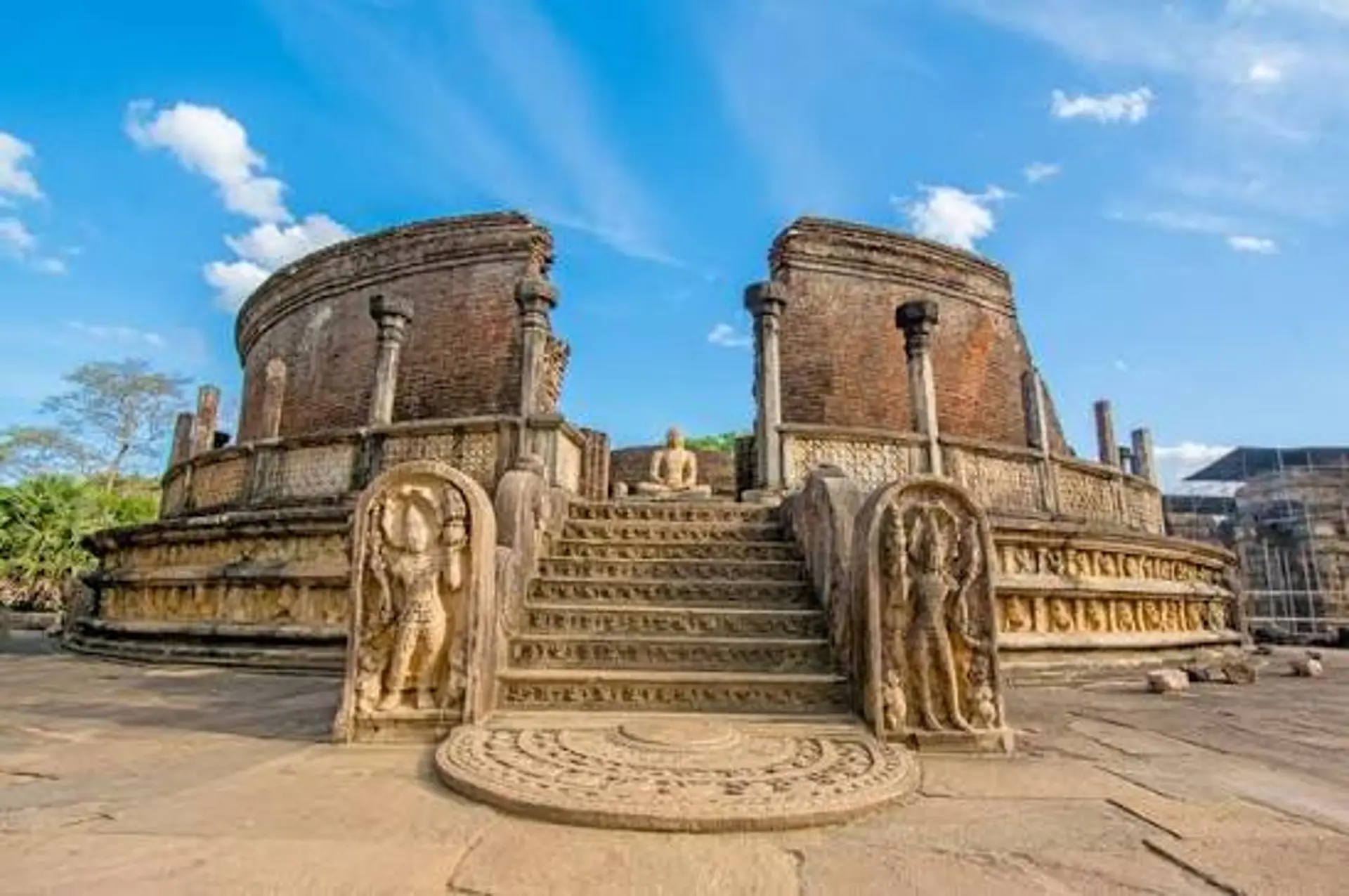 5 Điểm Độc Đáo Ở Vatadage Polonnaruwa - Ngôi Đền Tròn Sri Lanka