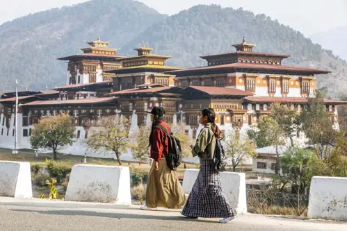 Kỳ Vọng Sai Về Bhutan 2026 - Những Điều Du Khách Không Nên Mong Đợi
