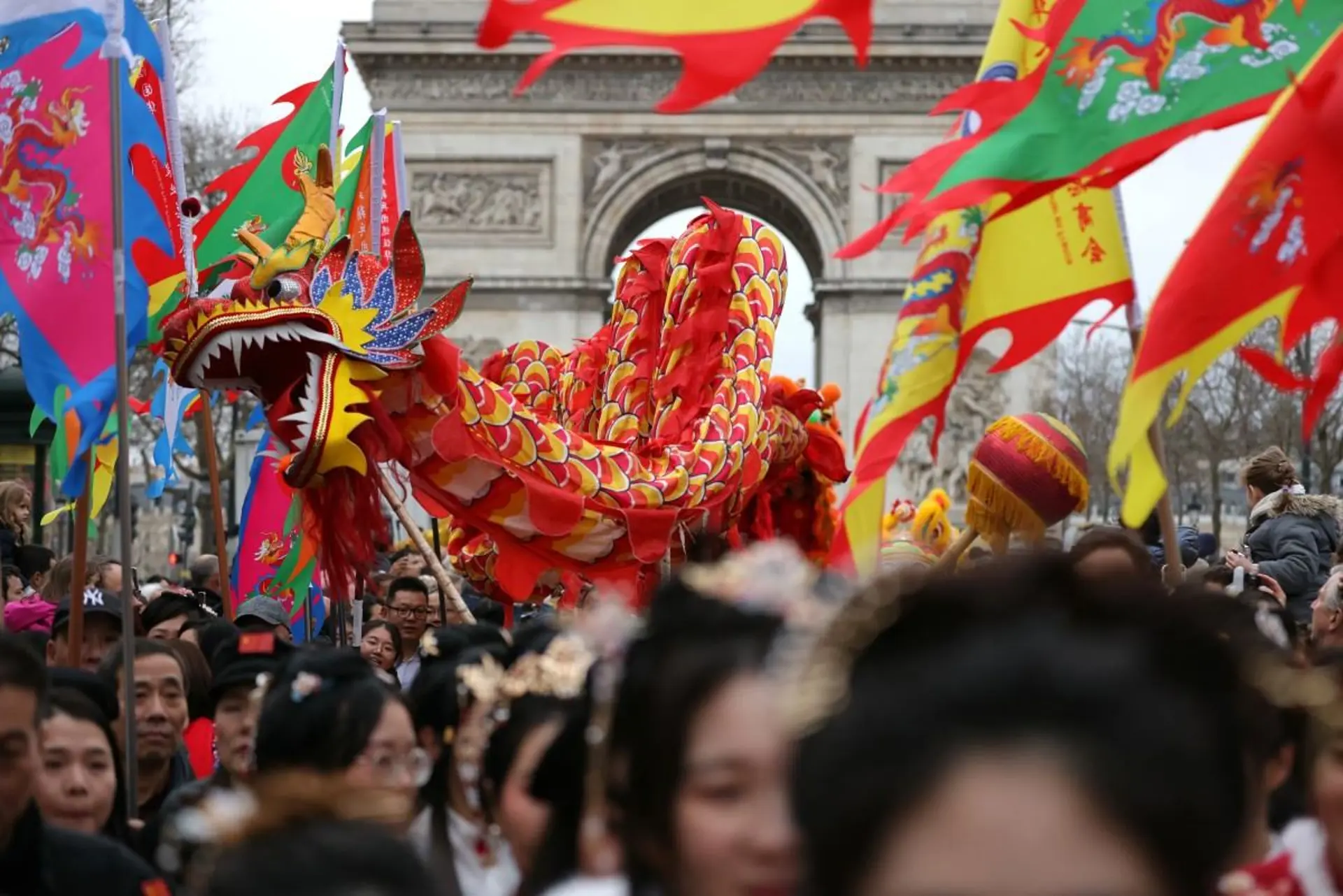 Du lịch Pháp Tết Nguyên Đán – Trải nghiệm Tết giữa khu phố Á Đông 2026