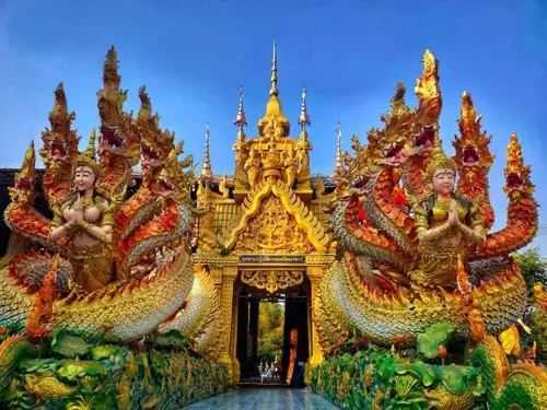 Wat Maniwong có gì đặc biệt? Điểm viếng chùa nổi tiếng ở Nakhon Nayok 2026 