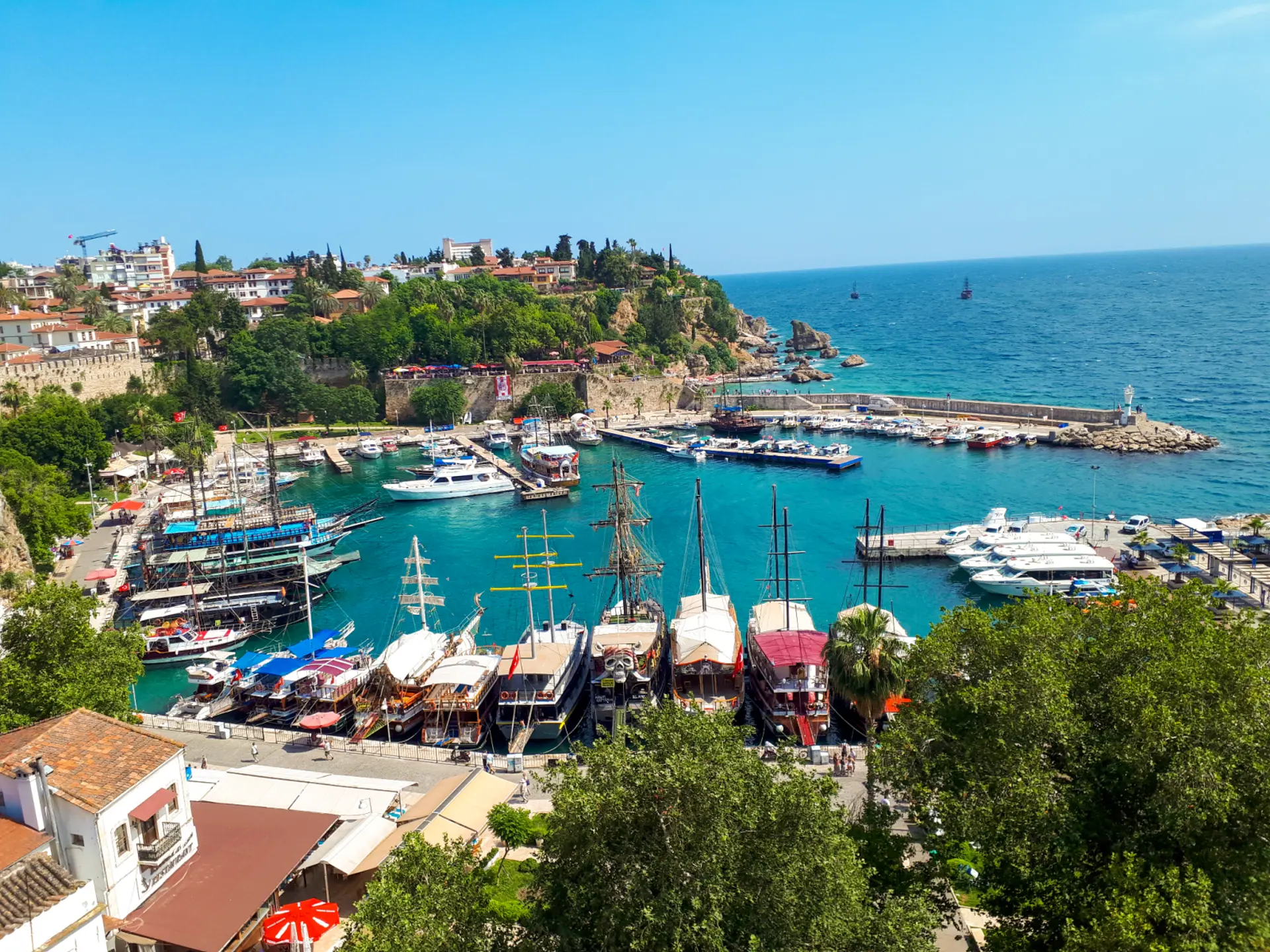 Du lịch Ankara: City walk từ thành cổ đến Hacı Bayram Veli 