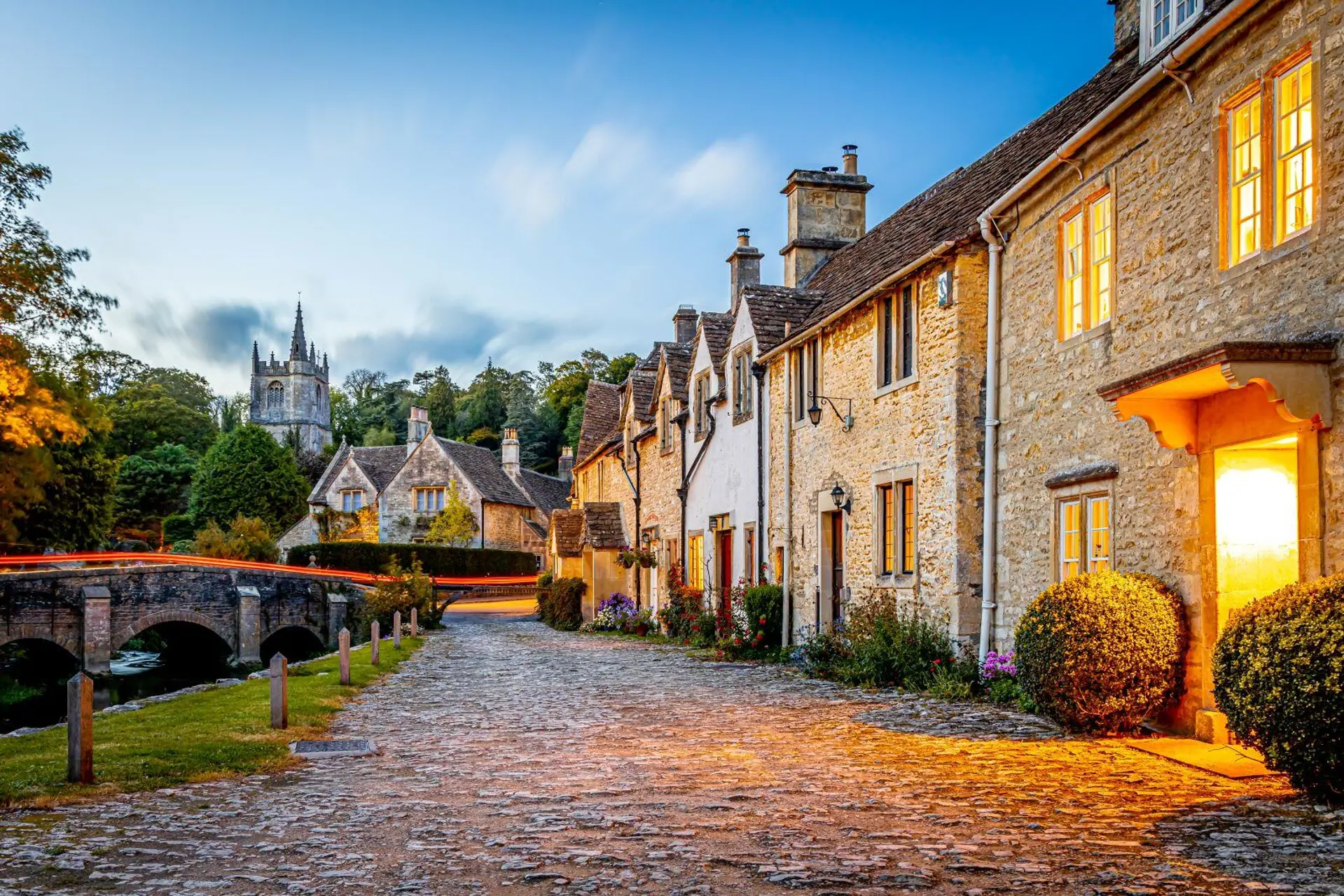 Khám Phá Cotswolds – Làng Quê Nước Anh Đẹp Như Tranh Vẽ