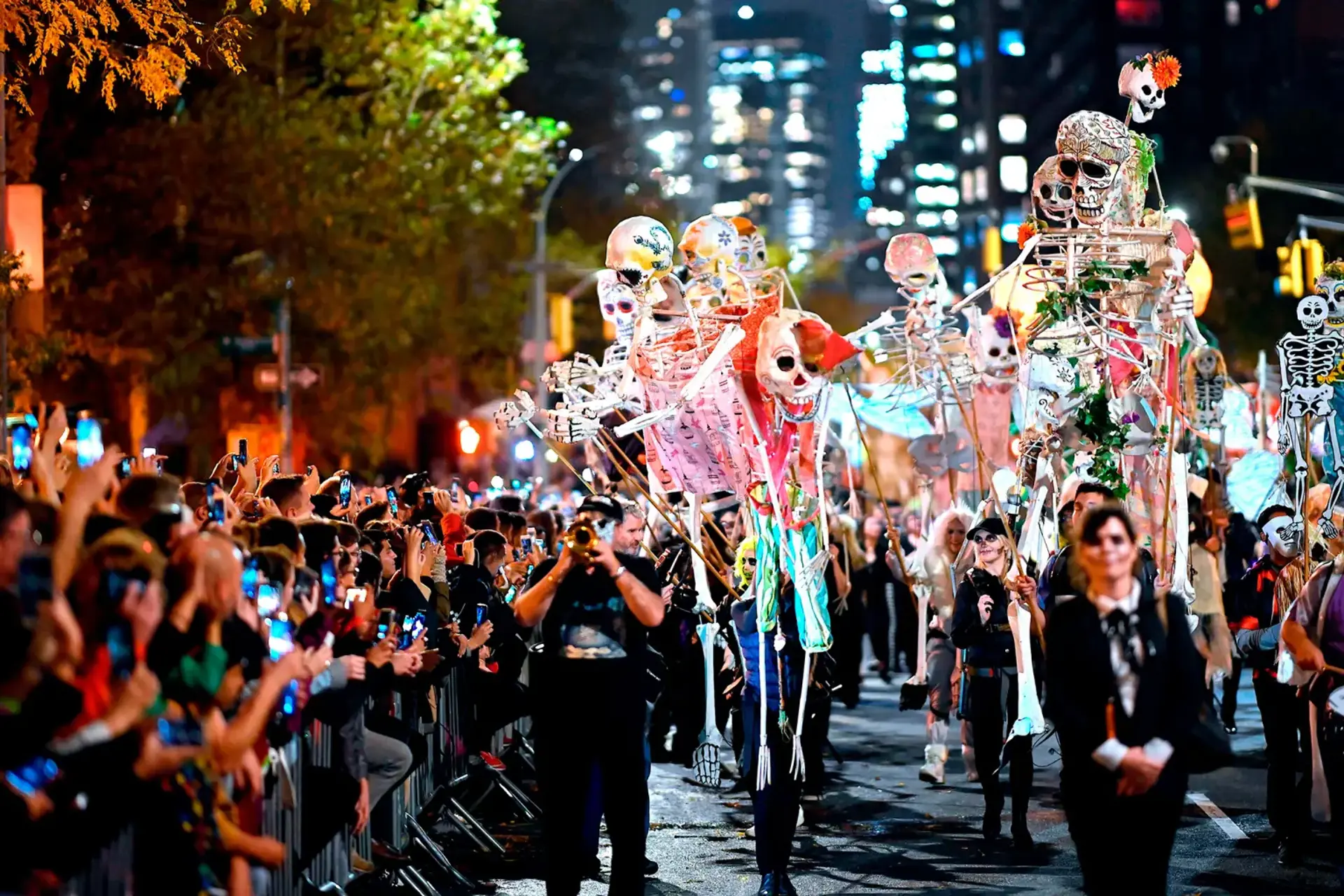 New York Halloween tới Giáng sinh – Hành trình lễ hội Mỹ mùa đông 2025 