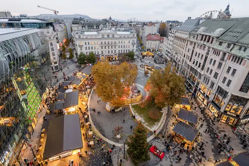 Ẩm thực Hungary: Khám Phá Những Món Ngon Đặc Trưng Tuyệt Vời