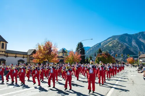 Leavenworth mùa thu – Làng cổ tích Bavarian đẹp ngỡ ngàng giữa lòng nước Mỹ