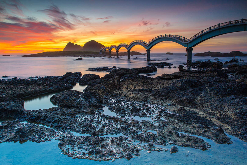 Cầu Sanxiantai – Biểu Tượng Độc Đáo Của Du Lịch Đài Đông Khiến Triệu Du Khách Check-in