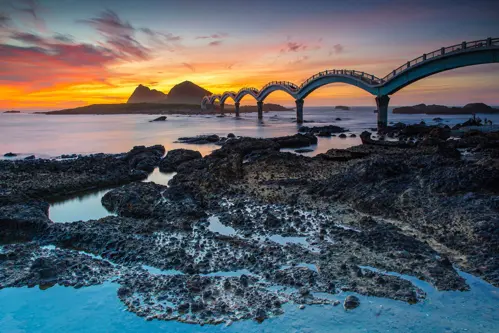 Cầu Sanxiantai – Biểu Tượng Độc Đáo Của Du Lịch Đài Đông Khiến Triệu Du Khách Check-in