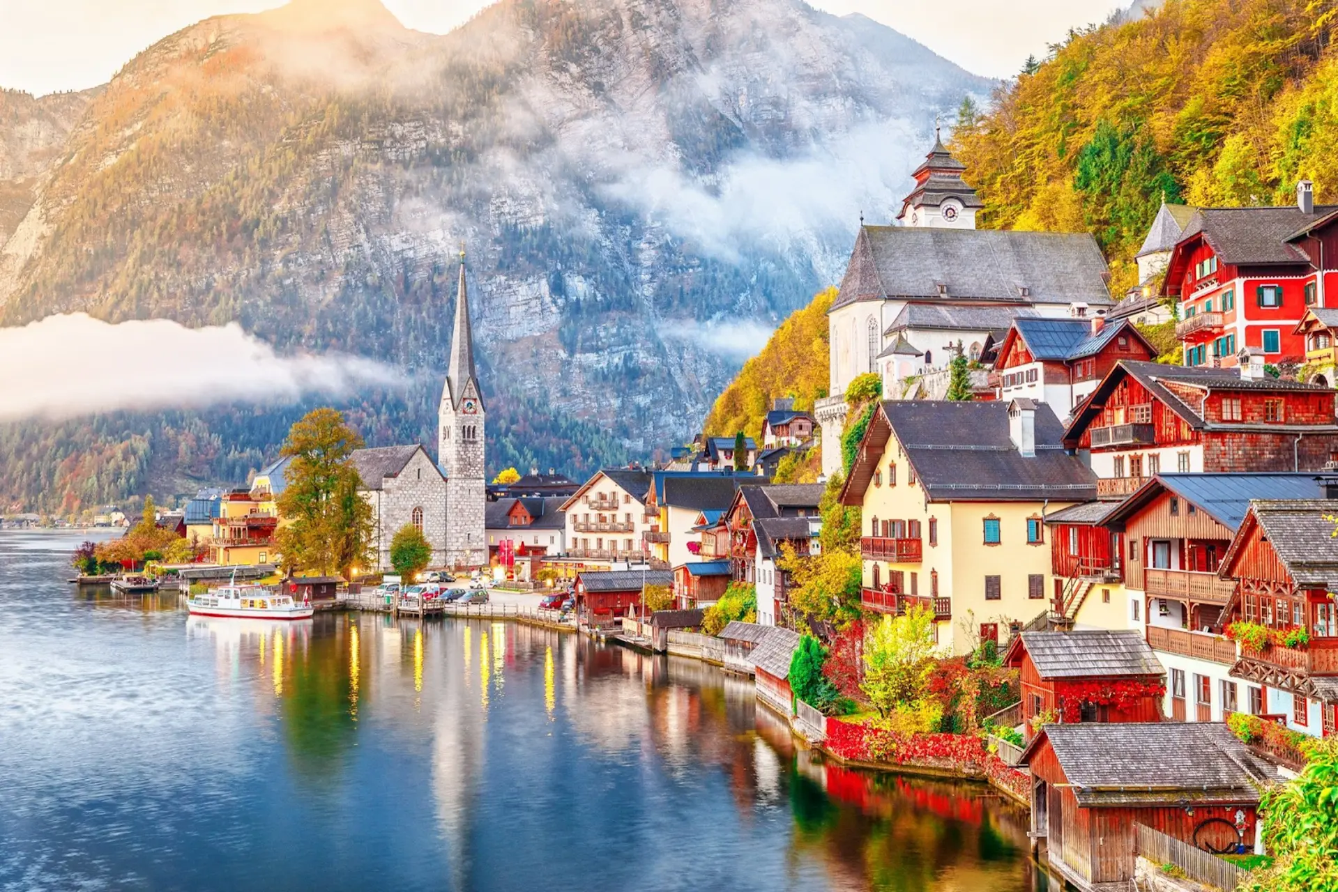 Hallstatt Mùa Thu - Ngôi Làng Cổ Tích Đẹp Nhất Thế Giới Giữa Lòng Châu Âu 2025