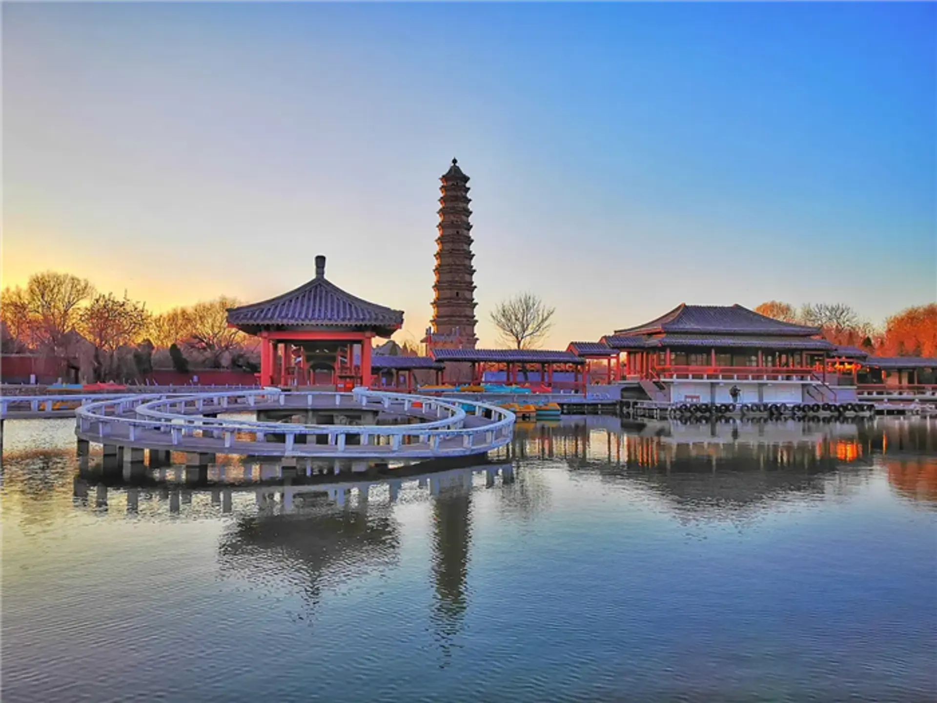 Thiết Tháp Khai Phong – Kiệt tác kiến trúc cổ Trung Quốc đặc biệt 2025