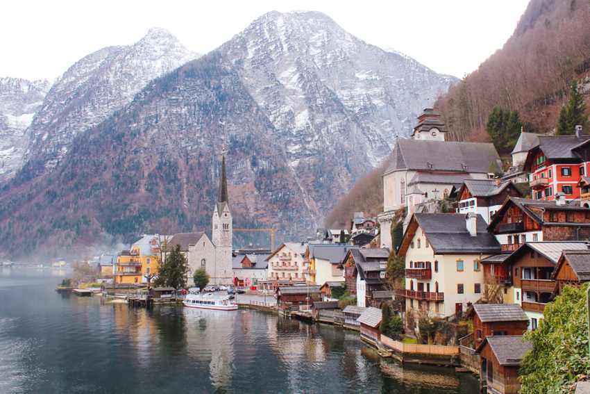 Hallstatt mùa đông – Ngôi làng tuyết đẹp nhất nước Áo giữa khung cảnh cổ tích