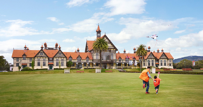 Government Garden Rotorua – Vườn hoa nghệ thuật và văn hóa Maori độc đáo 2025