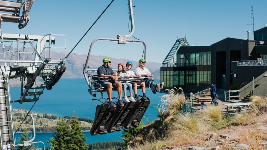 Skyline Queenstown Gondola - Trải nghiệm tuyệt vời ngắm cảnh đẹp New Zealand 2025